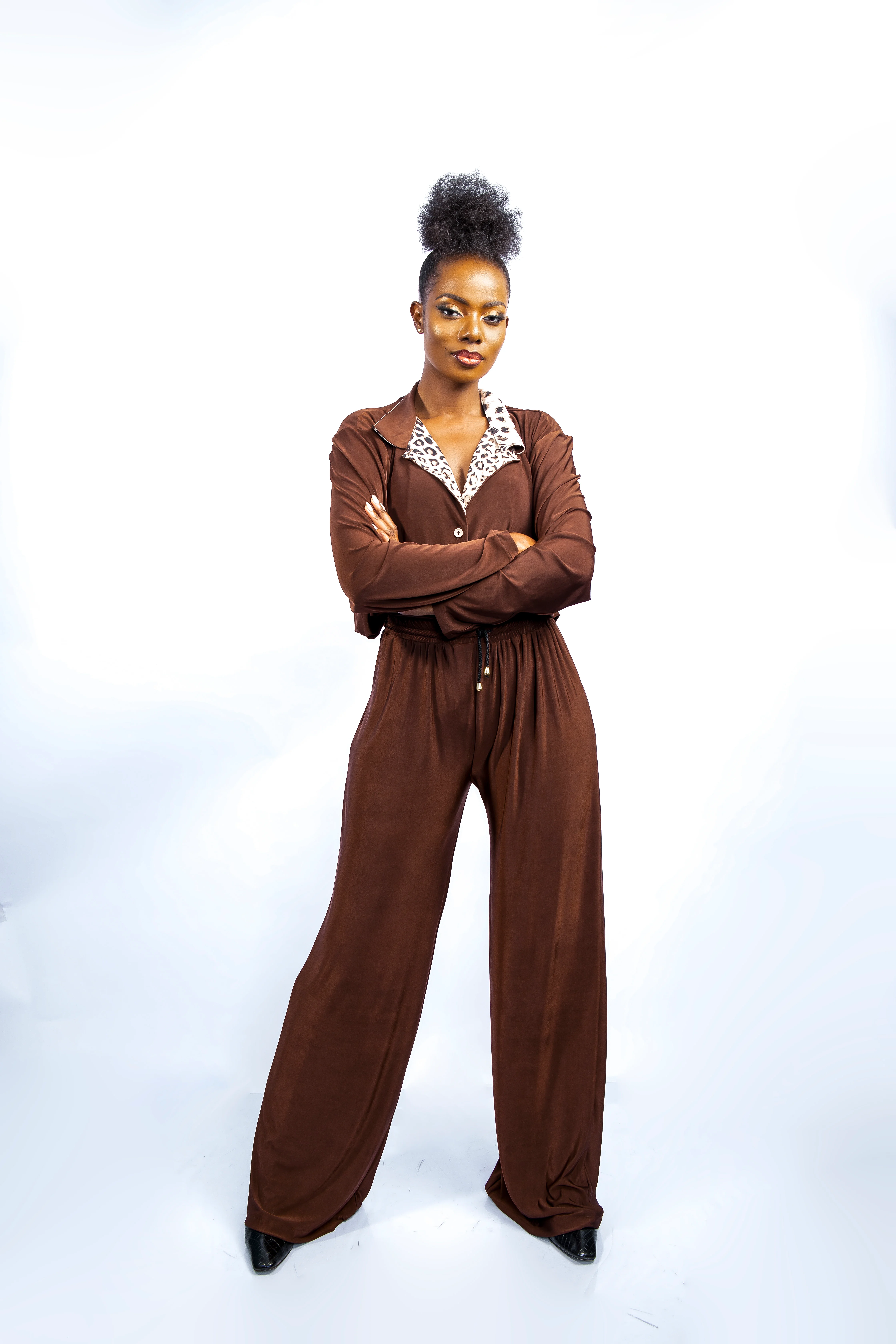 Regal loungewear look 6